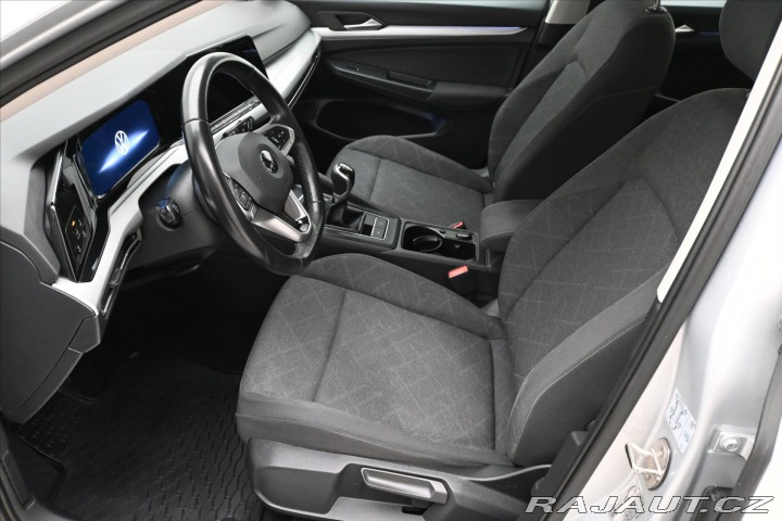 Volkswagen Golf 1,0 TSI 81kW Life Záruka 2023