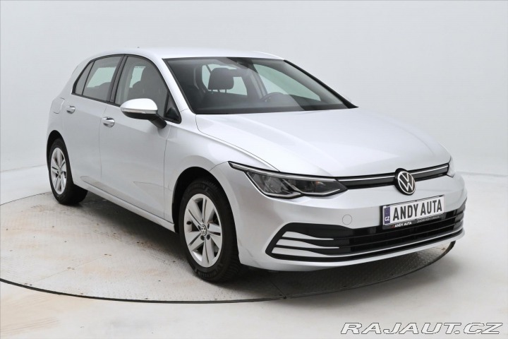Volkswagen Golf 1,0 TSI 81kW Life Záruka 2023