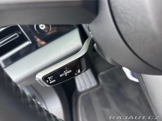 Porsche Taycan 4 2025