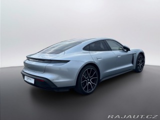 Porsche Taycan 4 2025